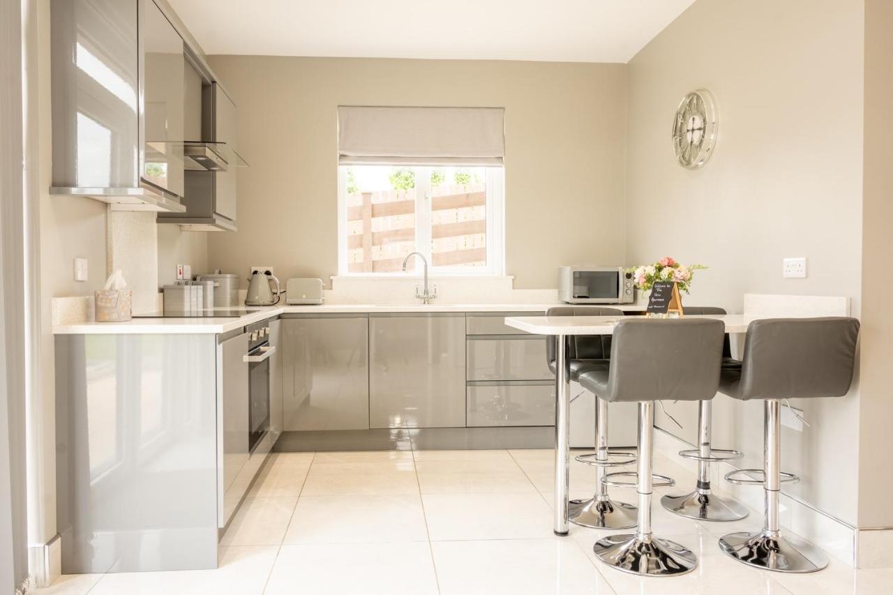 The View Apartment 2, Newry - Luxury Open Plan Apartment With City Views Exteriér fotografie