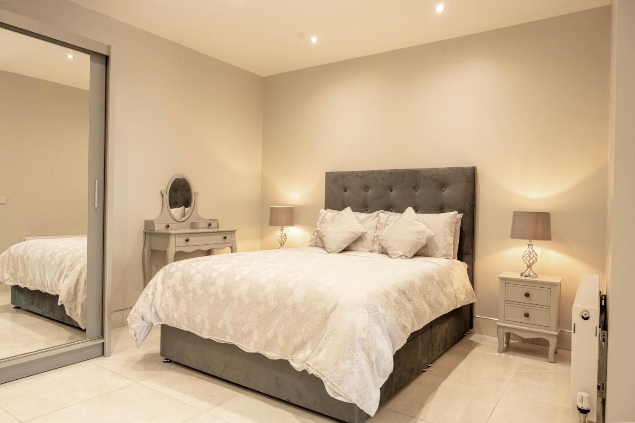 The View Apartment 2, Newry - Luxury Open Plan Apartment With City Views Exteriér fotografie